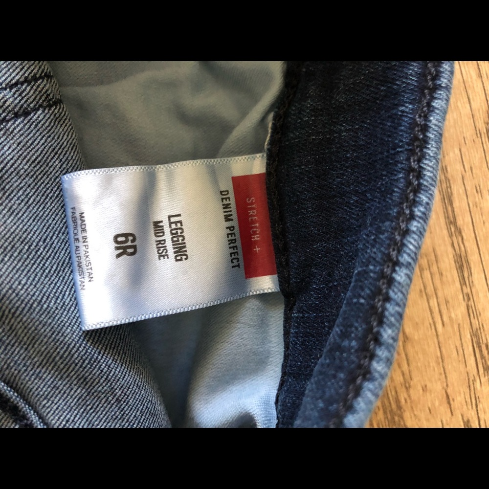 Express Jeans - Picture 2 of 3